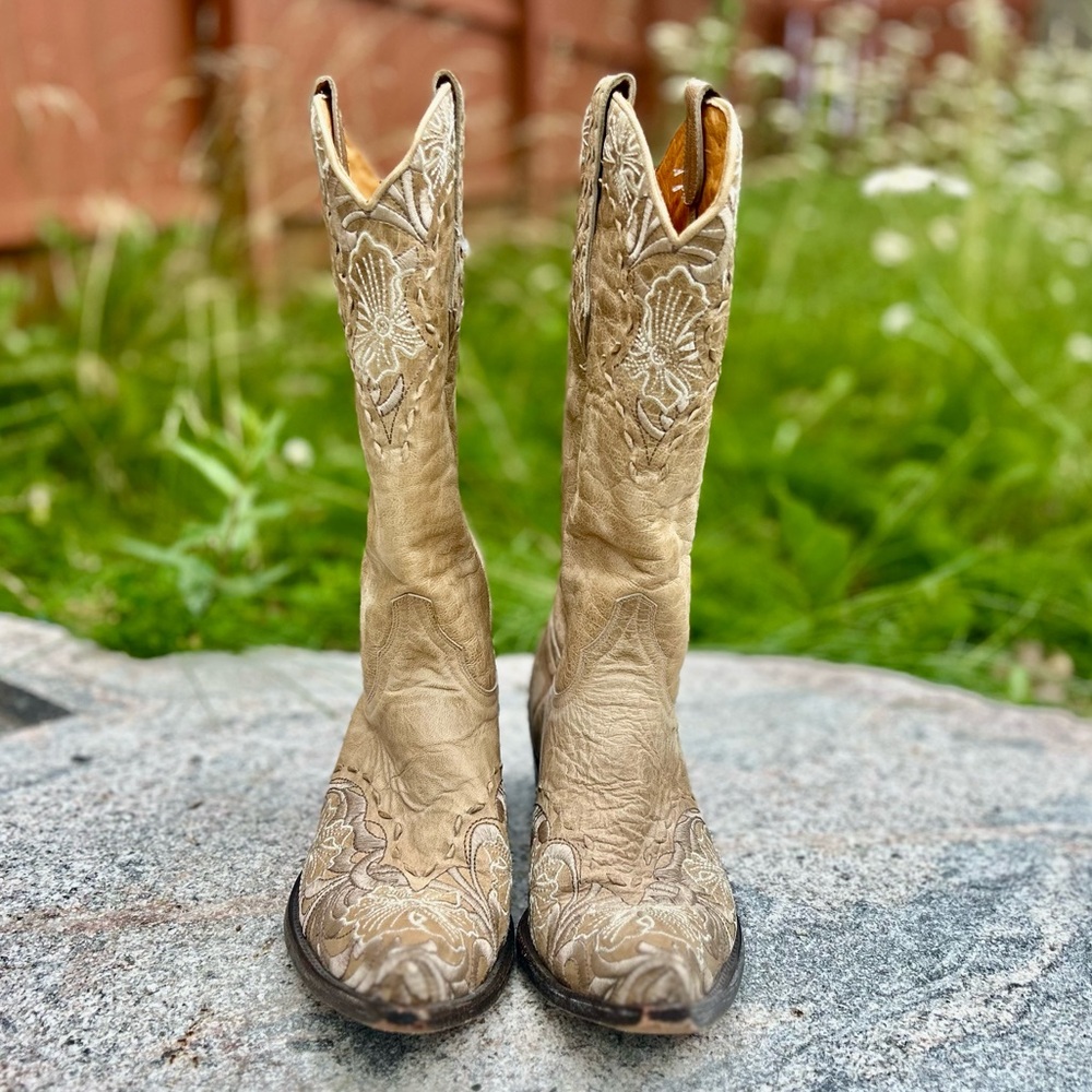 Old Gringo Erin Embroidered Cowboy Boots - Picture 2 of 8